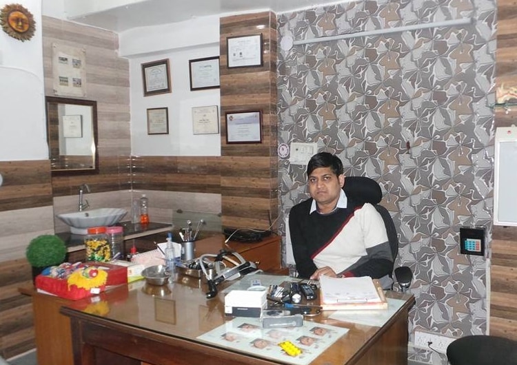 Dr. Anand Gupta at Consultation Desk